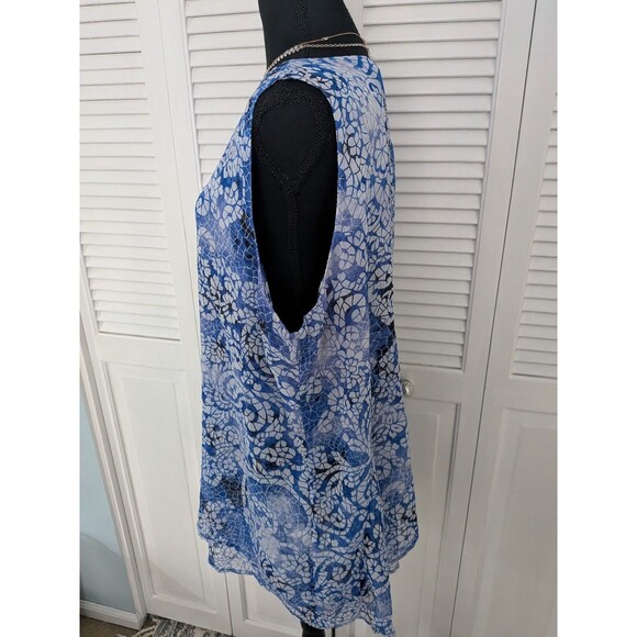 Fever Blouse Women 2X Blue Paisley Mosaic Chiffon Top Sleeveless Casual Coastal - Picture 5 of 12